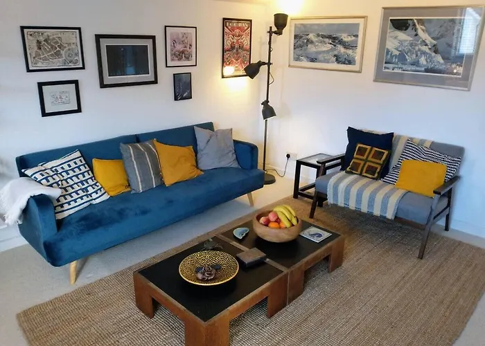 Апартаменти One Bedroom Flat In Cambridge Court Бристоль